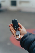 Keyfinder atslēgu piekariņš ar vispasaules atrašanās vietas noteikšanas funkciju un USB C - Image 9