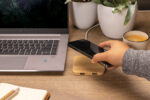 Bambusa 10W bezvadu lādētājs ar USB - Image 3