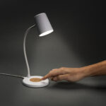 Zenara RCS 15W bezvadu galda lampa, no pārstrādātas plastmasas un korķa - Image 5