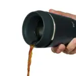 Topl līdzņemamā krūze no pārstrādāta tērauda, ar patentētu 360° vāciņu, 235 ml - Image 3