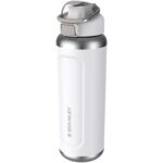 Stanley Classic Wellspring 710 ml pārstrādāta nerūsējošā tērauda izolēta ūdens pudele