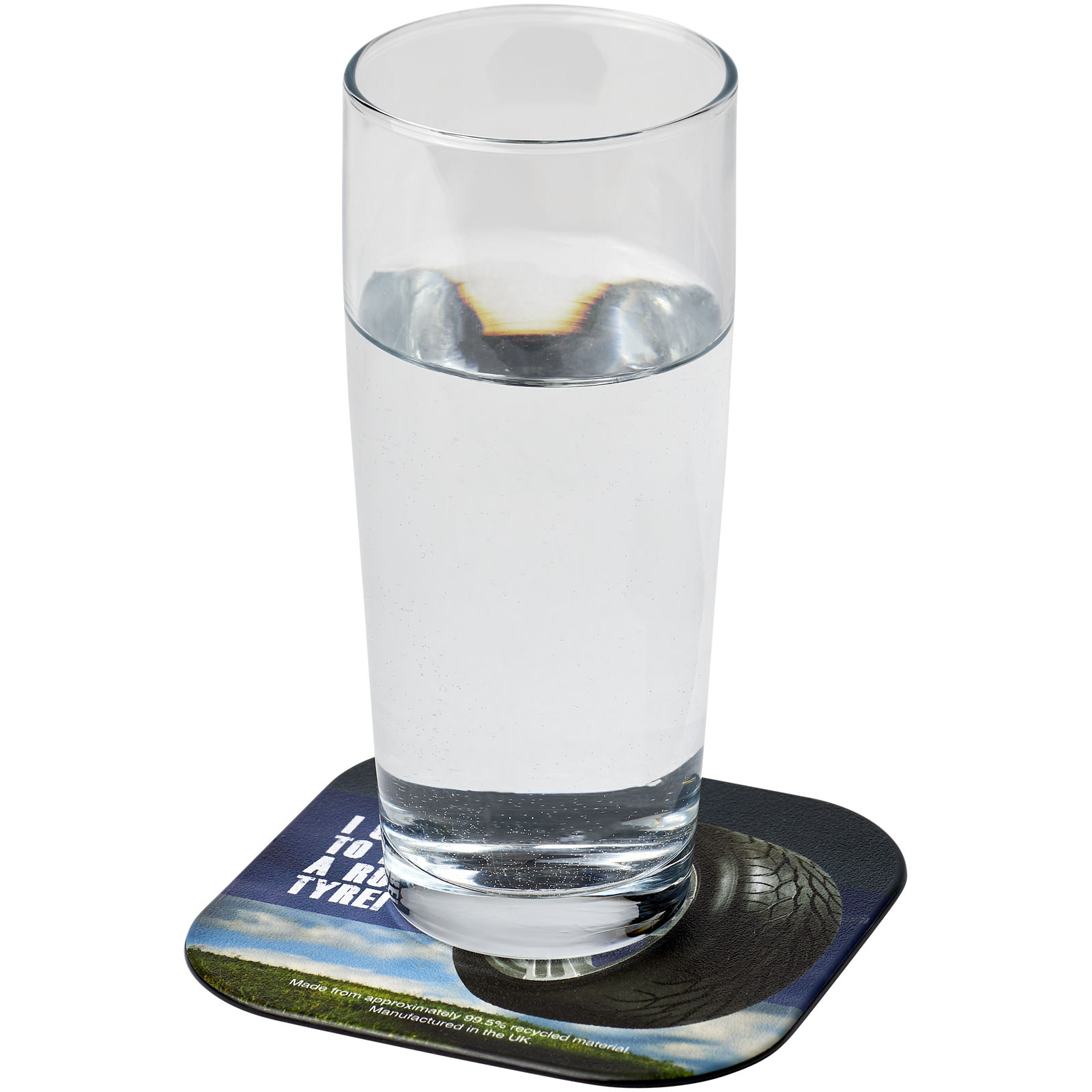 21052000.jpg Brite-Mat® kvadrātveida paliktnis ar riepu materiālu - Image 1
